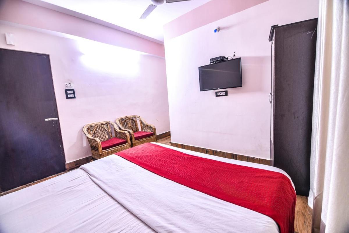 Hotel Aashiyana Калимпонг Екстериор снимка
