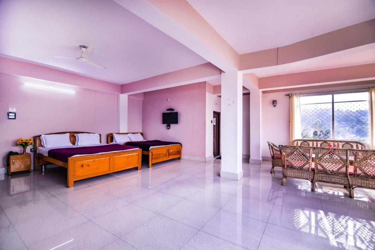 Hotel Aashiyana Калимпонг Екстериор снимка