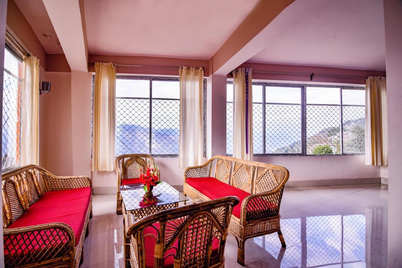 Hotel Aashiyana Калимпонг Екстериор снимка