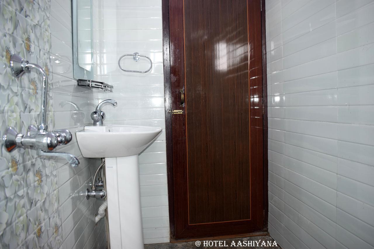 Hotel Aashiyana Калимпонг Екстериор снимка